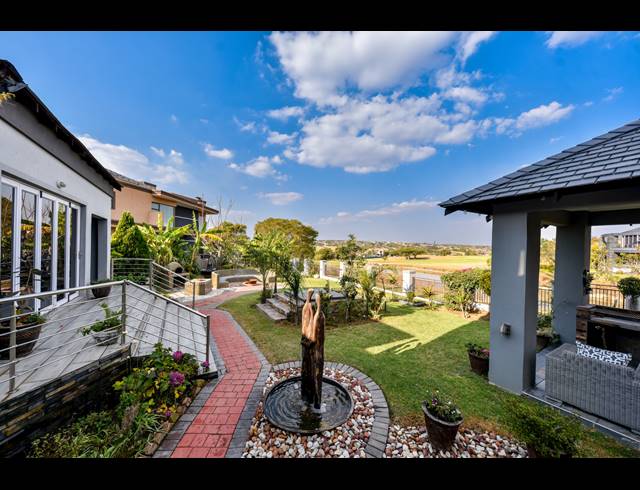 5 BEDROOM GOLF ESTATE FOR SALE IN BLUE VALLEY GOLF ESTATE